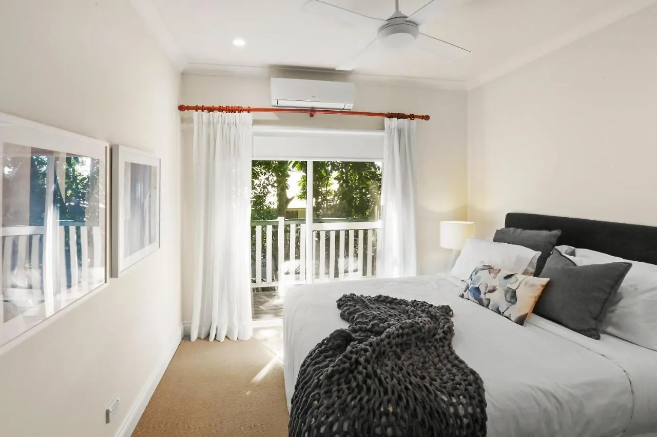 Stoney Creek Cottage Caravonica 0*,  Australia